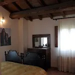 Agriturismo-r&b Corte Dei Gioghi Feriegård Ferrara