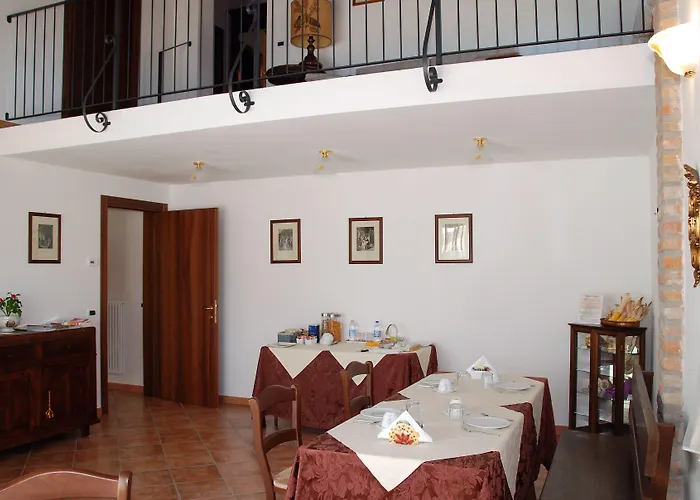 팜스테이 Agriturismo-r&b Corte Dei Gioghi *