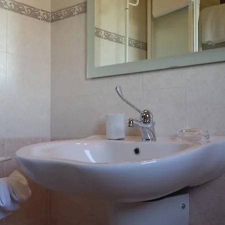 Agriturismo-r&b Corte Dei Gioghi Farm stay *