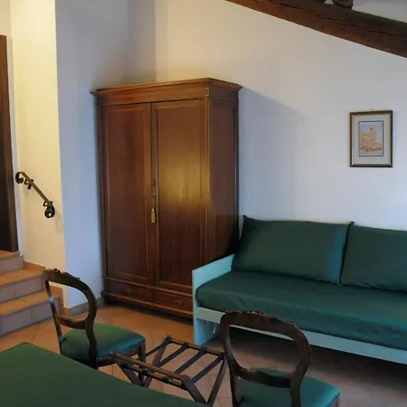 Farm stay Agriturismo-r&b Corte Dei Gioghi *