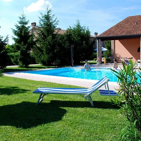 Farm stay Agriturismo-r&b Corte Dei Gioghi