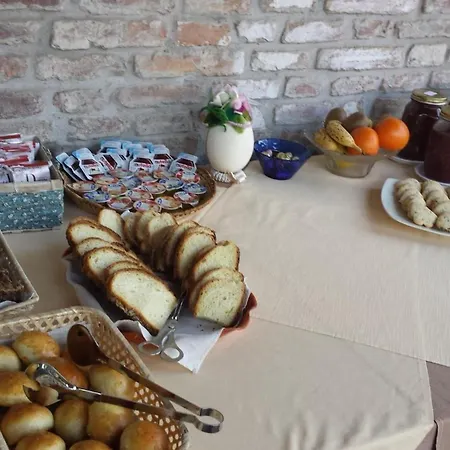 Agriturismo-r&b Corte Dei Gioghi Ferrara