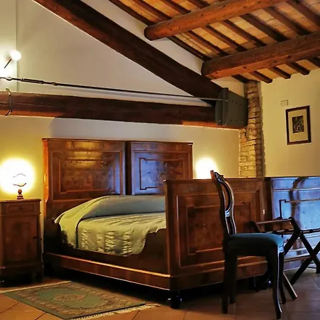 Agriturismo-r&b Corte Dei Gioghi Farm stay *