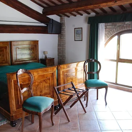 Agriturismo-r&b Corte Dei Gioghi ファームステイ フェラーラ