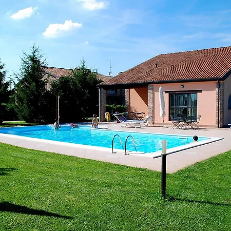 Farm stay Agriturismo-r&b Corte Dei Gioghi *