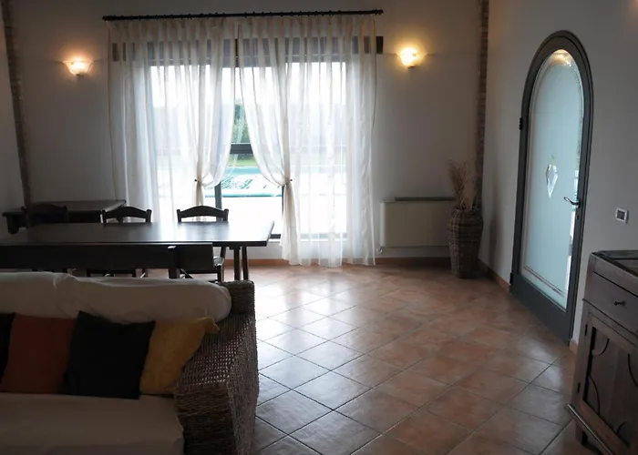 בית חווה Agriturismo-r&b Corte Dei Gioghi *