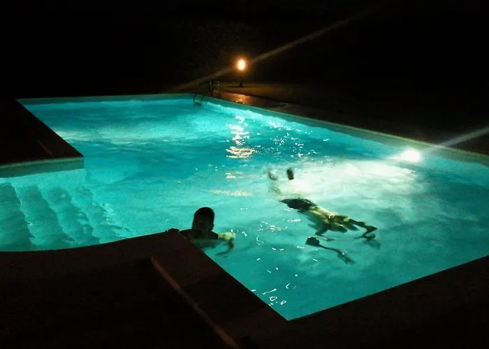 Agriturismo-r&b Corte Dei Gioghi בית חווה פררה