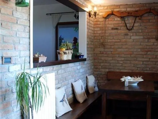 Agriturismo-r&b Corte Dei Gioghi *