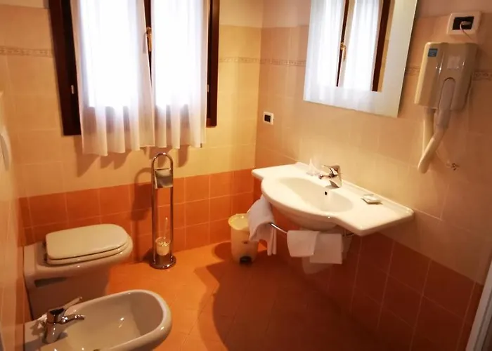 Agriturismo-r&b Corte Dei Gioghi Farm stay Ferrara